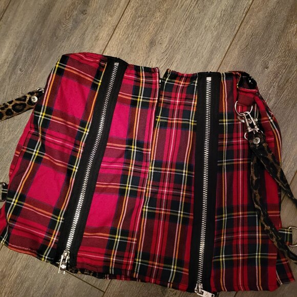 Dollskill Current mood plaid/leopard print skirt - Picture 5 of 6